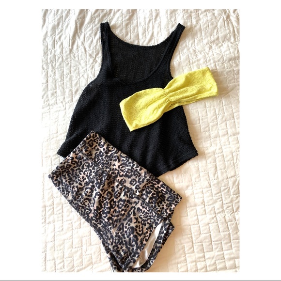 Flowy Mesh Tank Top - Picture 5 of 8